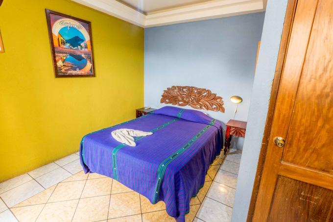 Hoteles Kakchiquel Panajachel Ngoại thất bức ảnh