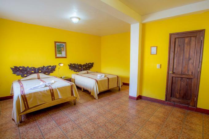 Hoteles Kakchiquel Panajachel Ngoại thất bức ảnh