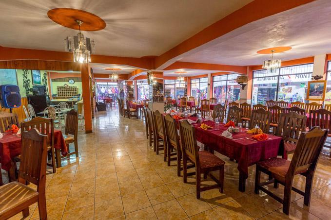 Hoteles Kakchiquel Panajachel Ngoại thất bức ảnh