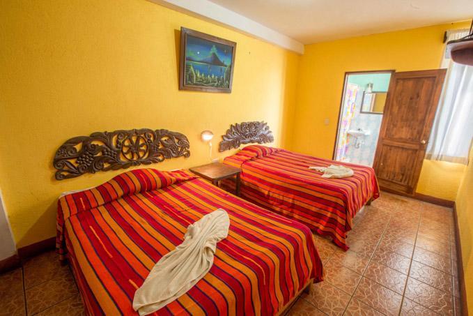 Hoteles Kakchiquel Panajachel Ngoại thất bức ảnh